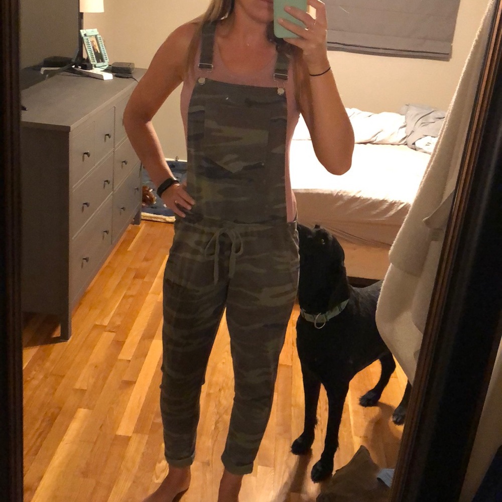 Green camo overalls size M